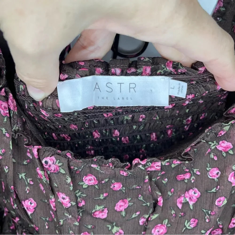NWT New ASTR The Label Floral Print Smocked Babydoll Top Size L - Picture 8 of 12